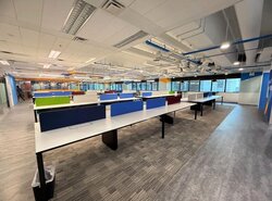 Robinson 77 (D1), Office #457511641